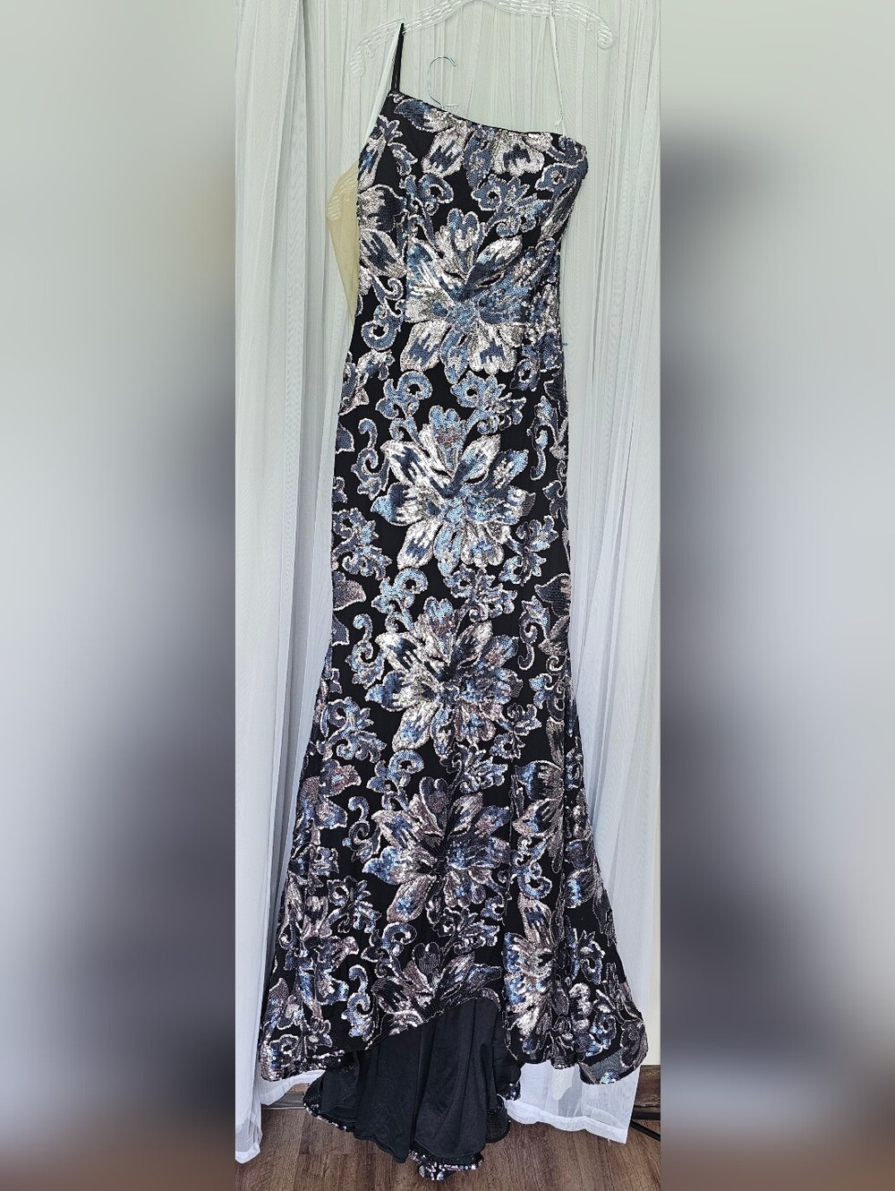 Jovani 08460B Size 18 Black Floral Sequin Evening Gown - Elegant Prom Dress